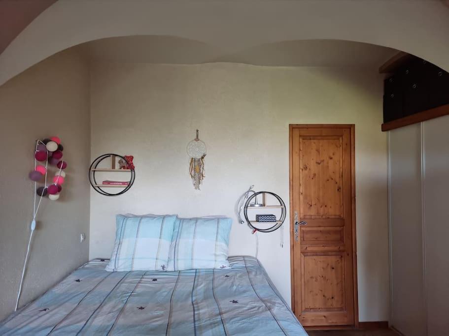 Chateau D'Uriage - Duplex Avec Terrasse Privative Saint-Martin-d'Uriage Luaran gambar